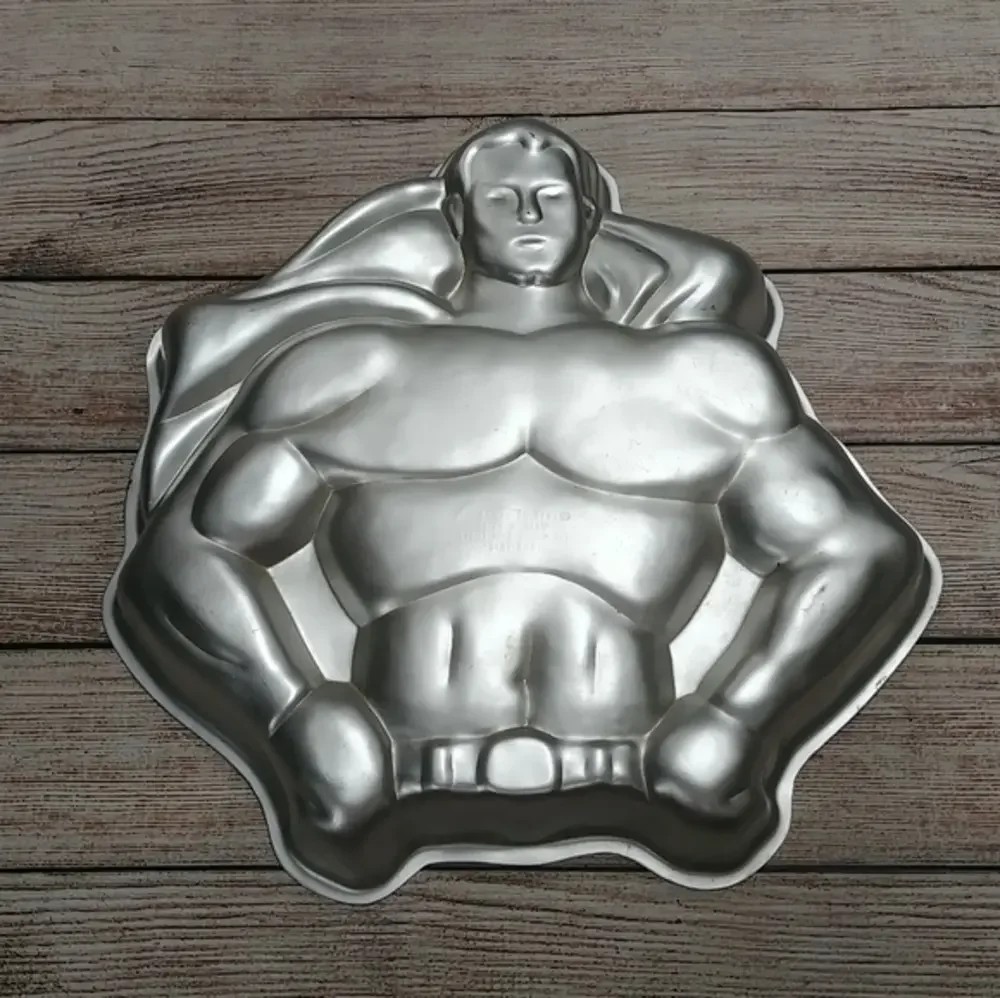 Vintage Superman DC Comics Cake Pan‎